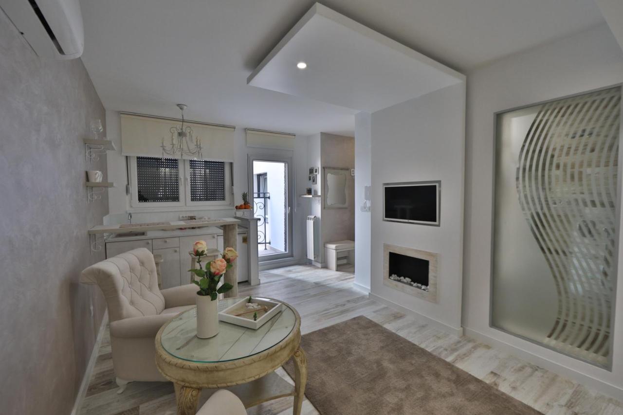 Joli Apartment Белград Екстериор снимка