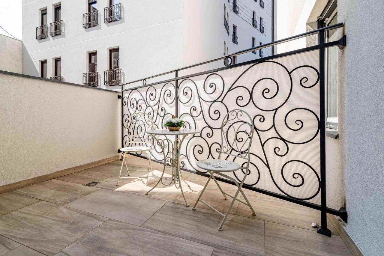 Joli Apartment Белград Екстериор снимка